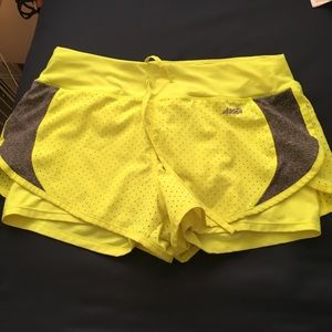 Workout shorts